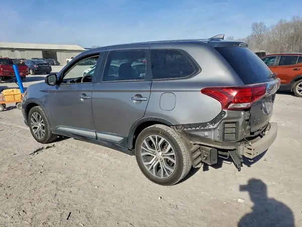 JA4AD2A39JZ059522 2018 MITSUBISHI OUTLANDER - Image 2