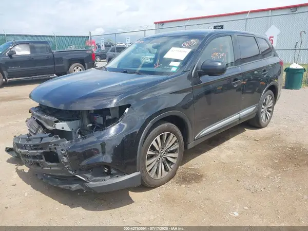 JA4AD2A39KZ005655 2019 MITSUBISHI OUTLANDER - Image 2