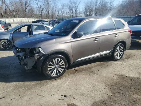 JA4AD2A39KZ009043 2019 MITSUBISHI OUTLANDER - Image 1