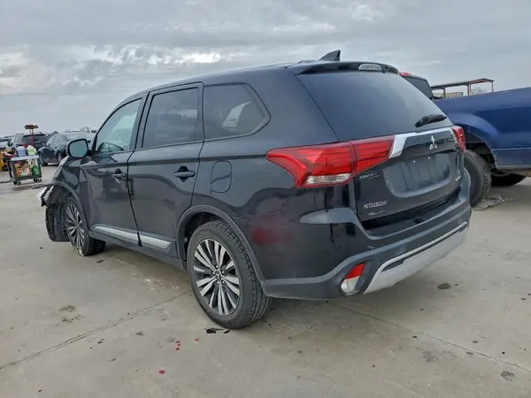 JA4AD2A39KZ030250 2019 MITSUBISHI OUTLANDER - Image 2