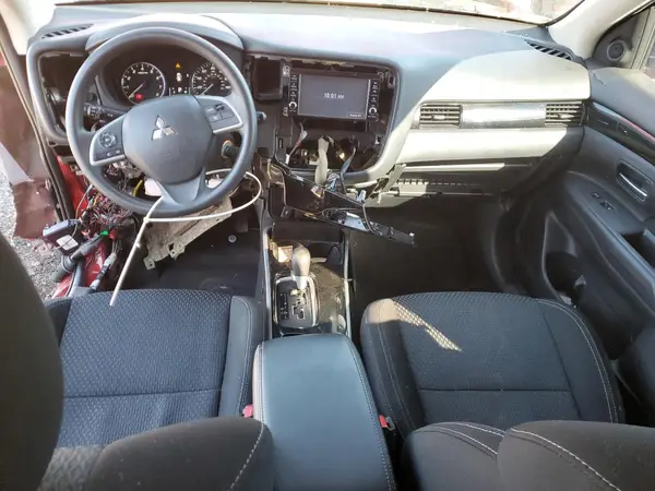 JA4AD2A39KZ030751 2019 MITSUBISHI OUTLANDER - Image 8