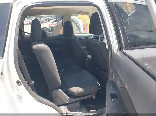 JA4AD2A39KZ053771 2019 MITSUBISHI OUTLANDER - Image 8