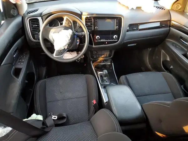 JA4AD2A39LZ005091 2020 MITSUBISHI OUTLANDER - Image 8
