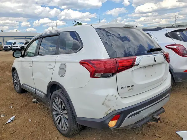 JA4AD2A39LZ007262 2020 MITSUBISHI OUTLANDER - Image 2