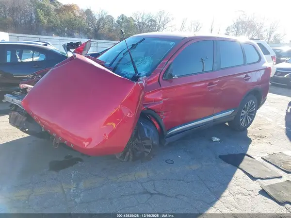 JA4AD2A39LZ027480 2020 MITSUBISHI OUTLANDER - Image 2