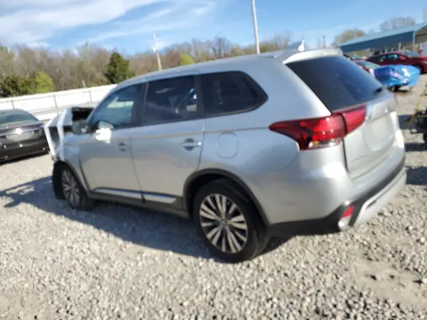 JA4AD2A39LZ042383 2020 MITSUBISHI OUTLANDER - Image 2