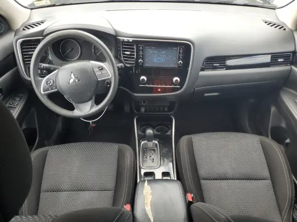 JA4AD2A39LZ046109 2020 MITSUBISHI OUTLANDER - Image 8
