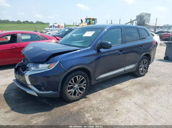JA4AD2A3XGZ009351 2016 MITSUBISHI OUTLANDER - Image 2