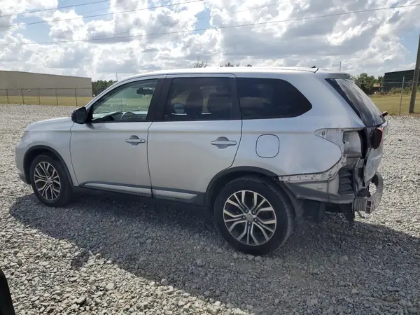 JA4AD2A3XGZ016476 2016 MITSUBISHI OUTLANDER - Image 2