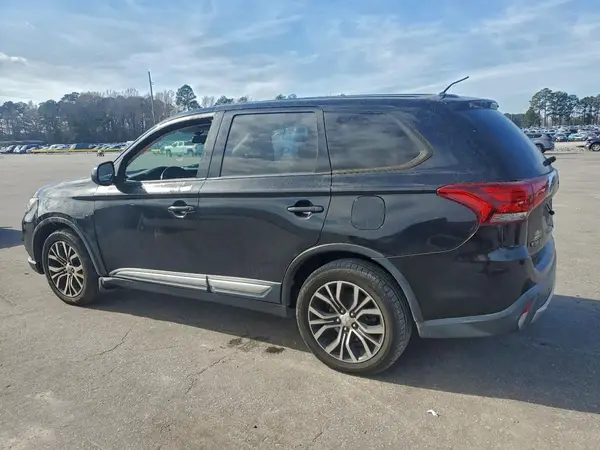 JA4AD2A3XGZ040647 2016 MITSUBISHI OUTLANDER - Image 2