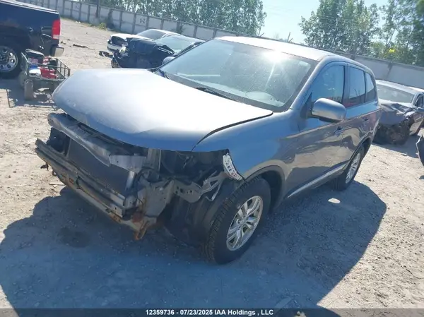 JA4AD2A3XGZ604300 2016 MITSUBISHI OUTLANDER - Image 2