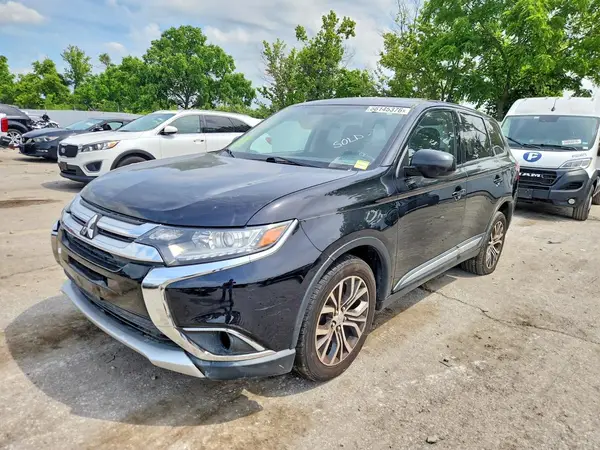 JA4AD2A3XHZ029133 2017 MITSUBISHI OUTLANDER - Image 1