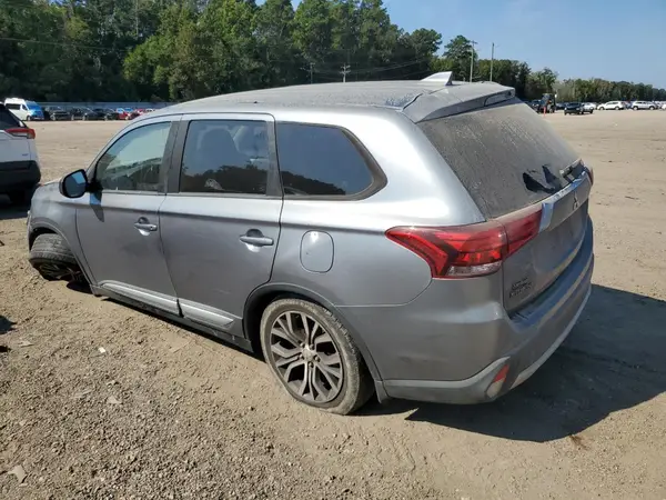 JA4AD2A3XHZ030296 2017 MITSUBISHI OUTLANDER - Image 2