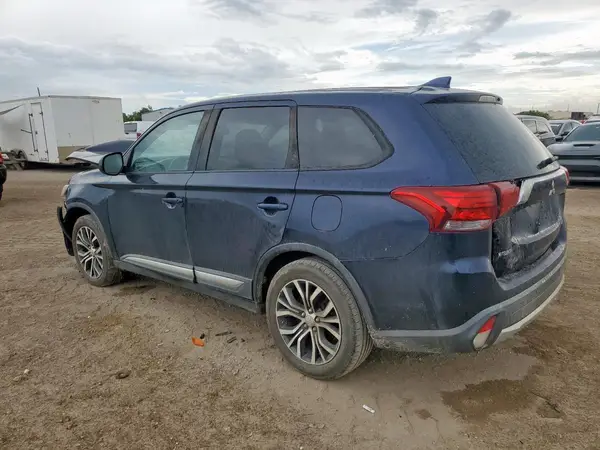 JA4AD2A3XHZ031884 2017 MITSUBISHI OUTLANDER - Image 2