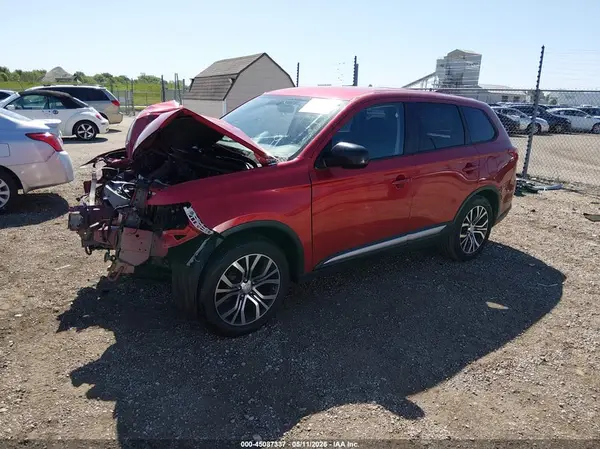 JA4AD2A3XHZ033389 2017 MITSUBISHI OUTLANDER - Image 2