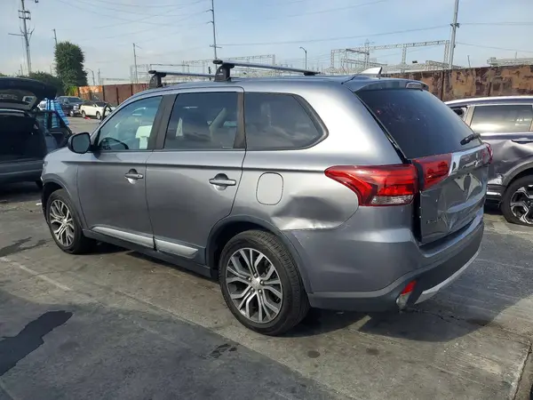 JA4AD2A3XHZ059099 2017 MITSUBISHI OUTLANDER - Image 2