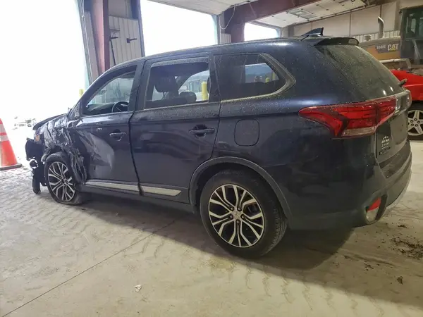 JA4AD2A3XJJ000946 2018 MITSUBISHI OUTLANDER - Image 2