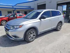 JA4AD2A3XJZ012953 2018 MITSUBISHI OUTLANDER