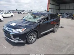 JA4AD2A3XJZ012984 2018 MITSUBISHI OUTLANDER