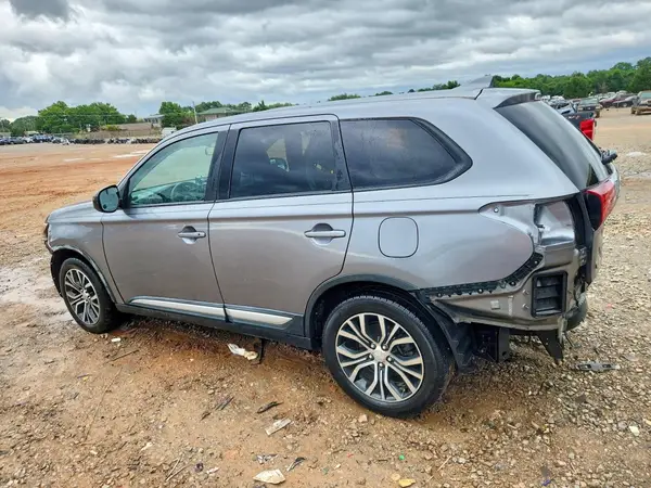 JA4AD2A3XJZ040171 2018 MITSUBISHI OUTLANDER - Image 2