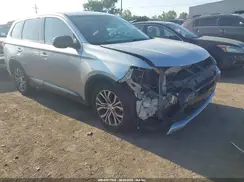 JA4AD2A3XJZ052613 2018 MITSUBISHI OUTLANDER