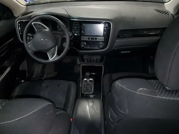 JA4AD2A3XKZ006720 2019 MITSUBISHI OUTLANDER - Image 8