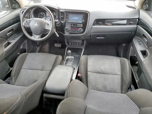 JA4AD2A3XKZ009410 2019 MITSUBISHI OUTLANDER - Image 8