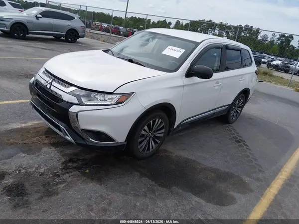 JA4AD2A3XKZ015353 2019 MITSUBISHI OUTLANDER - Image 2