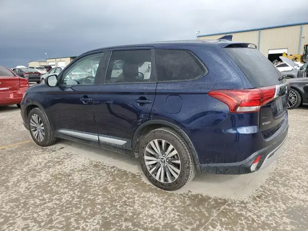 JA4AD2A3XKZ022268 2019 MITSUBISHI OUTLANDER - Image 2