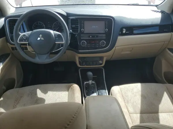 JA4AD2A3XKZ047817 2019 MITSUBISHI OUTLANDER - Image 8