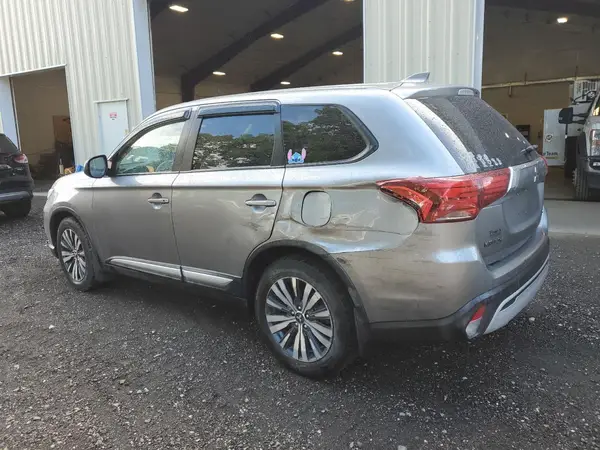 JA4AD2A3XKZ048272 2019 MITSUBISHI OUTLANDER - Image 2