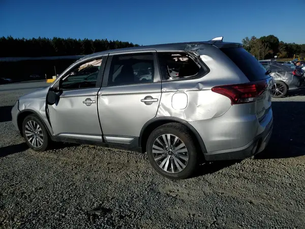 JA4AD2A3XKZ051592 2019 MITSUBISHI OUTLANDER - Image 2