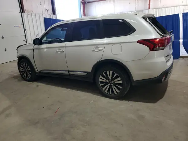 JA4AD2A3XKZ054525 2019 MITSUBISHI OUTLANDER - Image 2