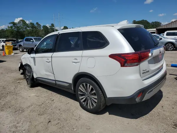 JA4AD2A3XLZ010722 2020 MITSUBISHI OUTLANDER - Image 2