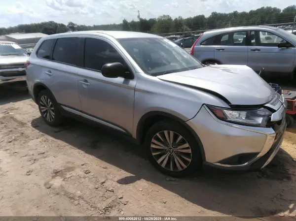 JA4AD2A3XLZ015693 2020 MITSUBISHI OUTLANDER - Image 1