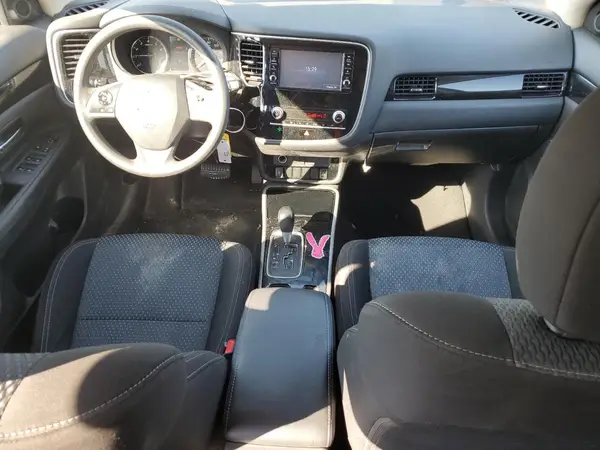 JA4AD2A3XLZ015869 2020 MITSUBISHI OUTLANDER - Image 8