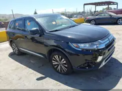 JA4AD2A3XLZ017704 2020 MITSUBISHI OUTLANDER