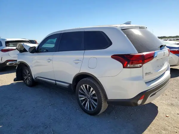 JA4AD2A3XLZ019176 2020 MITSUBISHI OUTLANDER - Image 2