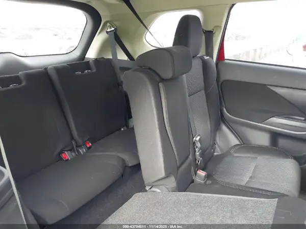 JA4AD2A3XLZ039461 2020 MITSUBISHI OUTLANDER - Image 8