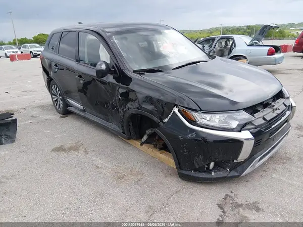 JA4AD2A3XLZ046636 2020 MITSUBISHI OUTLANDER - Image 1