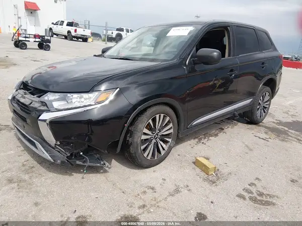 JA4AD2A3XLZ046636 2020 MITSUBISHI OUTLANDER - Image 2