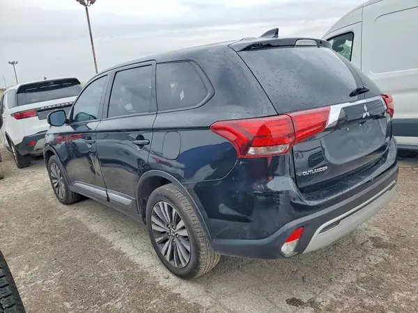 JA4AD2A3XLZ048399 2020 MITSUBISHI OUTLANDER - Image 2