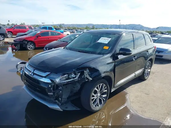 JA4AD3A30GZ002401 2016 MITSUBISHI OUTLANDER - Image 2