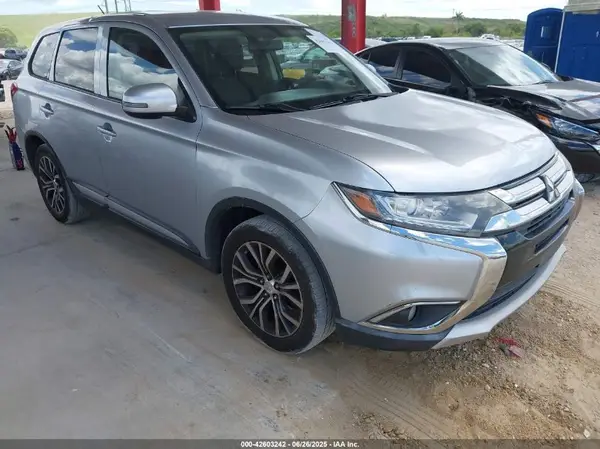JA4AD3A30GZ014466 2016 MITSUBISHI OUTLANDER - Image 1