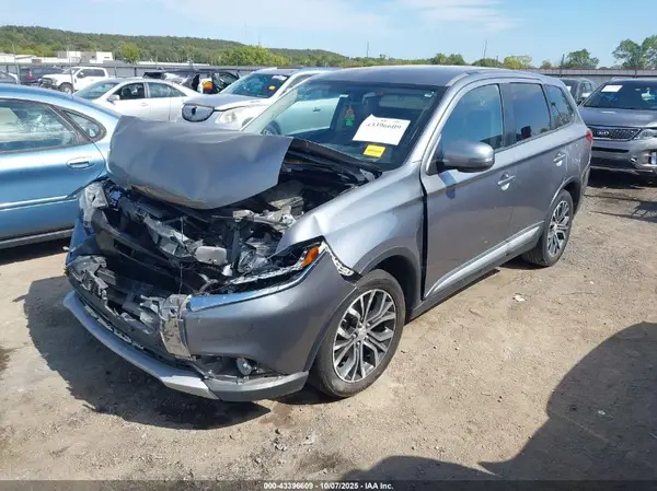 JA4AD3A30GZ017089 2016 MITSUBISHI OUTLANDER - Image 2