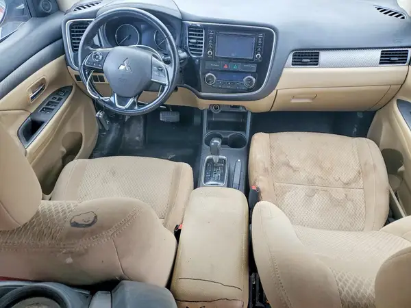 JA4AD3A30GZ018193 2016 MITSUBISHI OUTLANDER - Image 8