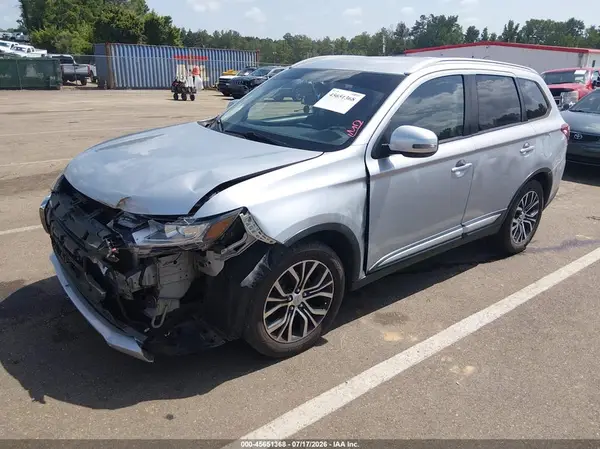 JA4AD3A30GZ040677 2016 MITSUBISHI OUTLANDER - Image 2