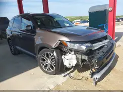 JA4AD3A30HZ005915 2017 MITSUBISHI OUTLANDER