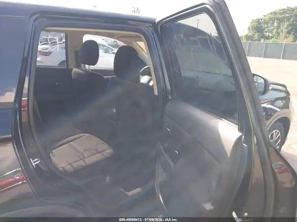 JA4AD3A30HZ014291 2017 MITSUBISHI OUTLANDER - Image 8