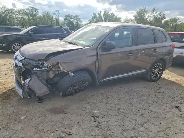 JA4AD3A30HZ015568 2017 MITSUBISHI OUTLANDER - Image 1